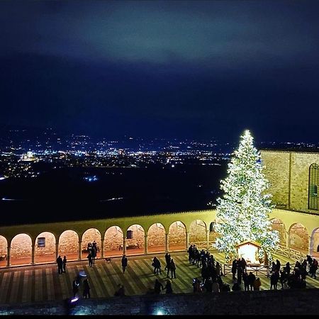 Francesco House Family Lägenhet Assisi Exteriör bild